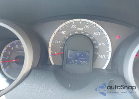 2010 Honda Fit из США, поврежденный, VIN JHMGE8H25AC015581